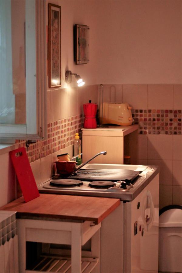Nattache Studio Apartment Basment Zagreb Exteriör bild